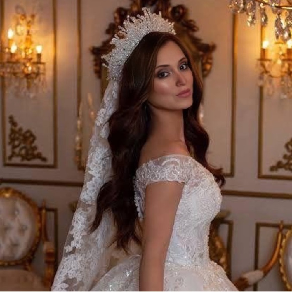 Meet your Posher, Christy